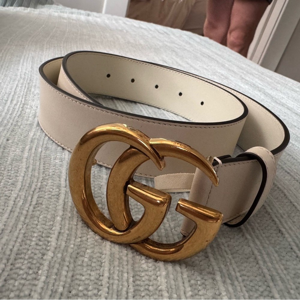 Gucci Cream Leather Belt with Gold Buckle